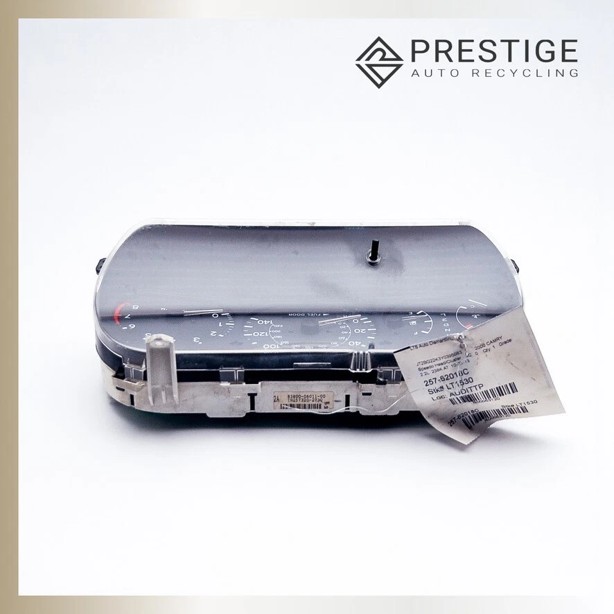 2000–2001 TOYOTA CAMRY Instrument Cluster Speedometer Gauge MPH 83800-06011 OEM - Image 3 of 4