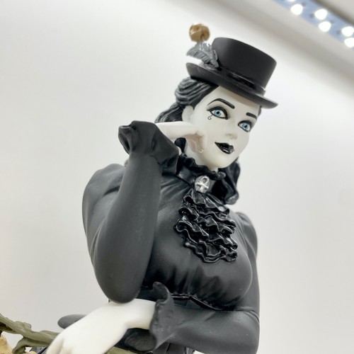 DC Collectibles Cover Girls Vertigo Death Statue Limited Edition 326/5000 w/ Box - Picture 13 of 24