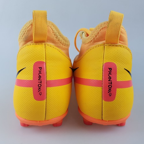 Boy's NIKE 'Phantom Gt2 Club' Sz 4Y US Football Boots Yellow | 3+ Extra 10% Off - Picture 4 of 10