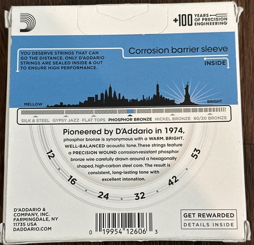 D'Addario EJ16-3D Corde per chitarra acustica leggere bronzo fosforo 3 set EJ16 - Foto 6 di 6