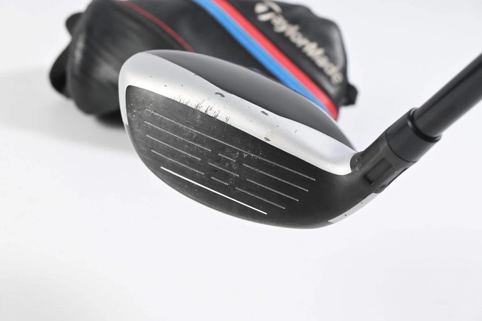 Taylormade M4 #5 Hybrid / 25 Degree / Senior Flex Fujikura Atmos Red 5 Shaft - Image 4 of 4