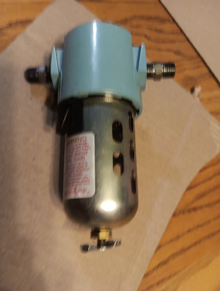 Wilkerson Air Filter F16-02-Q38 B  94.NEW NO BOX.MAX PSI 150 MAX TEMP 125 DEG. - Image 2 of 4