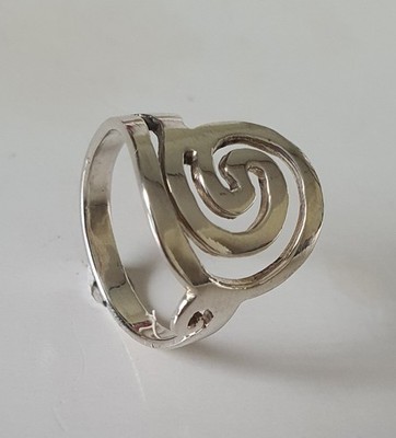 NEW Sterling Silver  Ring 925 Hallmarked Unique design