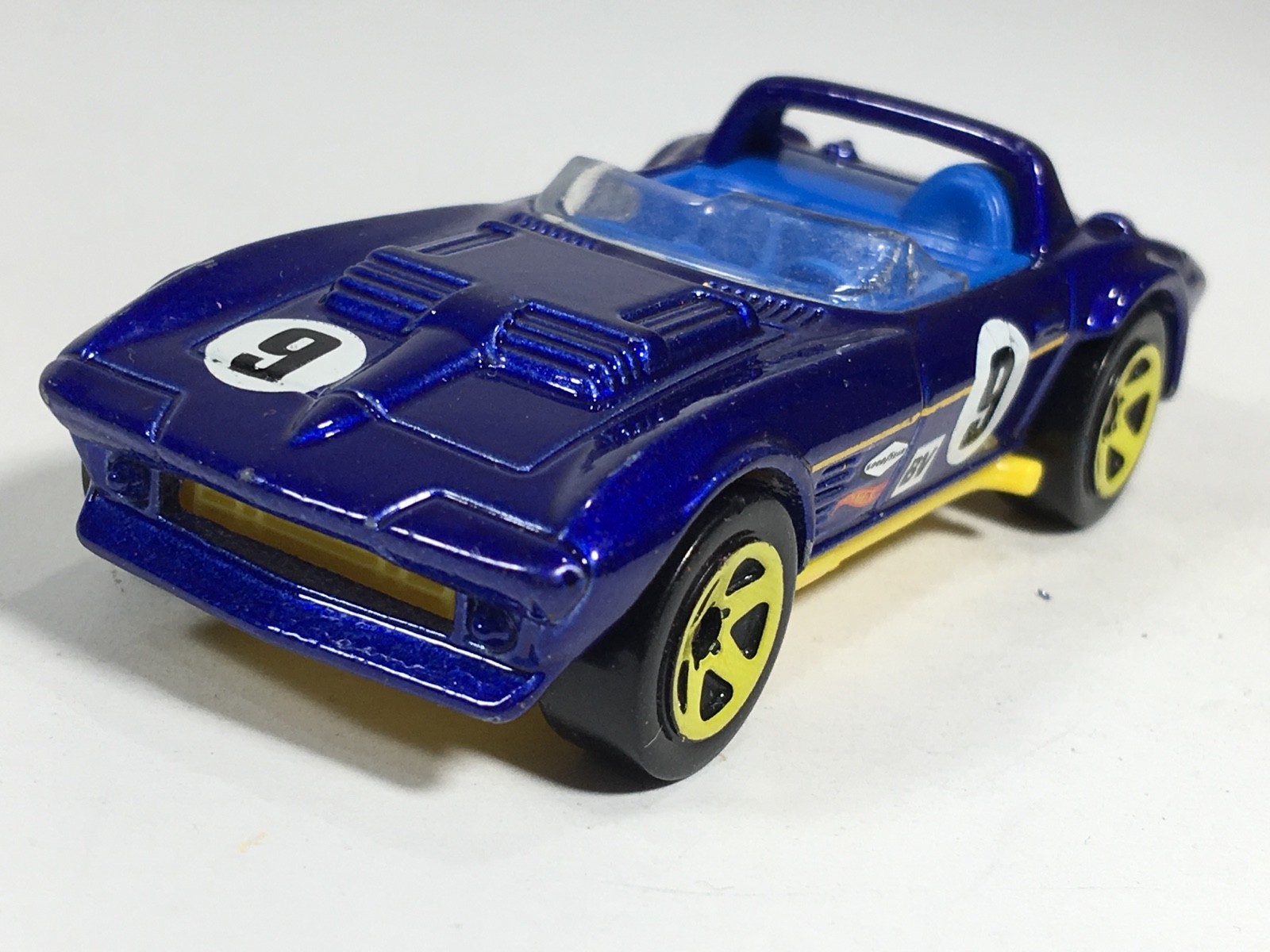 Hot Wheels 2015 Corvette Grand Sport Roadster Blue HW Track Aces Series Malaysia