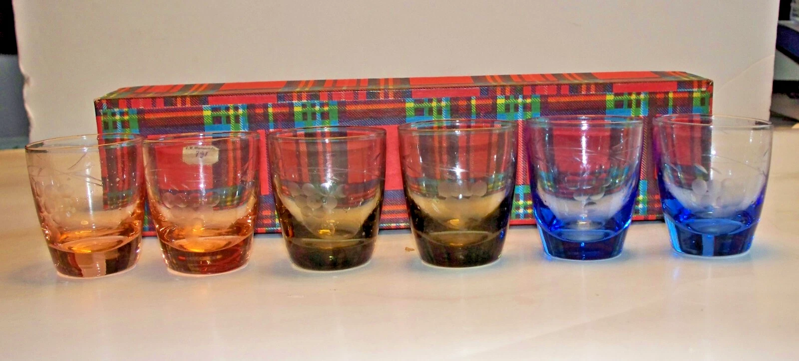 New Vintage Lot of 6 Shot Glass – Multi Color  Bar Ware Man Cave – F1