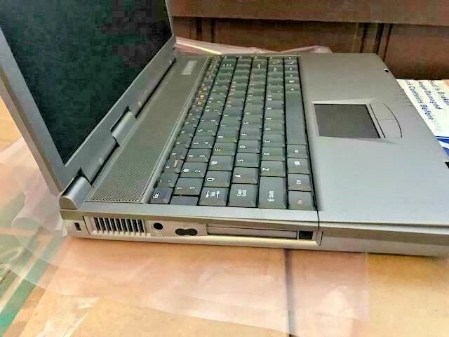 BRAND NEW ASUS "DUMMY" NOTEBOOK FOR DISPLAY ONLY - ATTN REALTORS & STAGING RM2 - Image 3 of 4