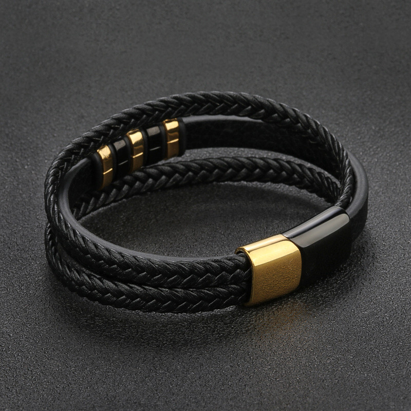 ●DOFFJASON● KING ROPE LEATHER BRACELET BLACK DJ24SSEBR007B Minnie Mouse Birthstone Earrings 10K Gold Stud | Sally Rose