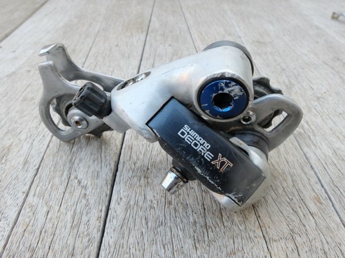 Shimano Deore XT RD-M735 rear 