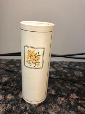 AVON WILD JASMINE Perfumed Talc 3.5 Oz 1/2 full VINTAGE 90s