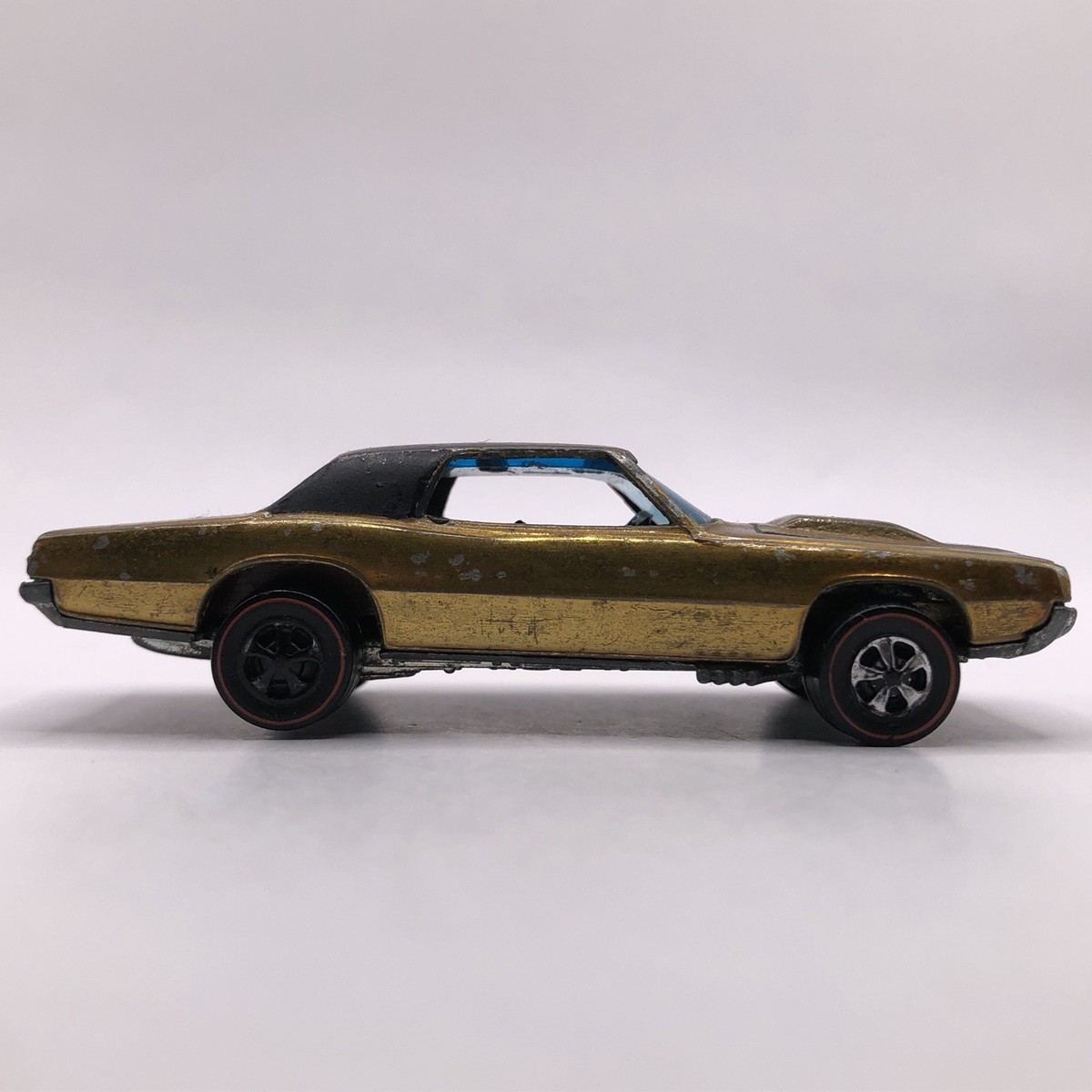 Hot Wheels Redline Custom T-Bird 1968 Gold Brown Int. Made In Hong
