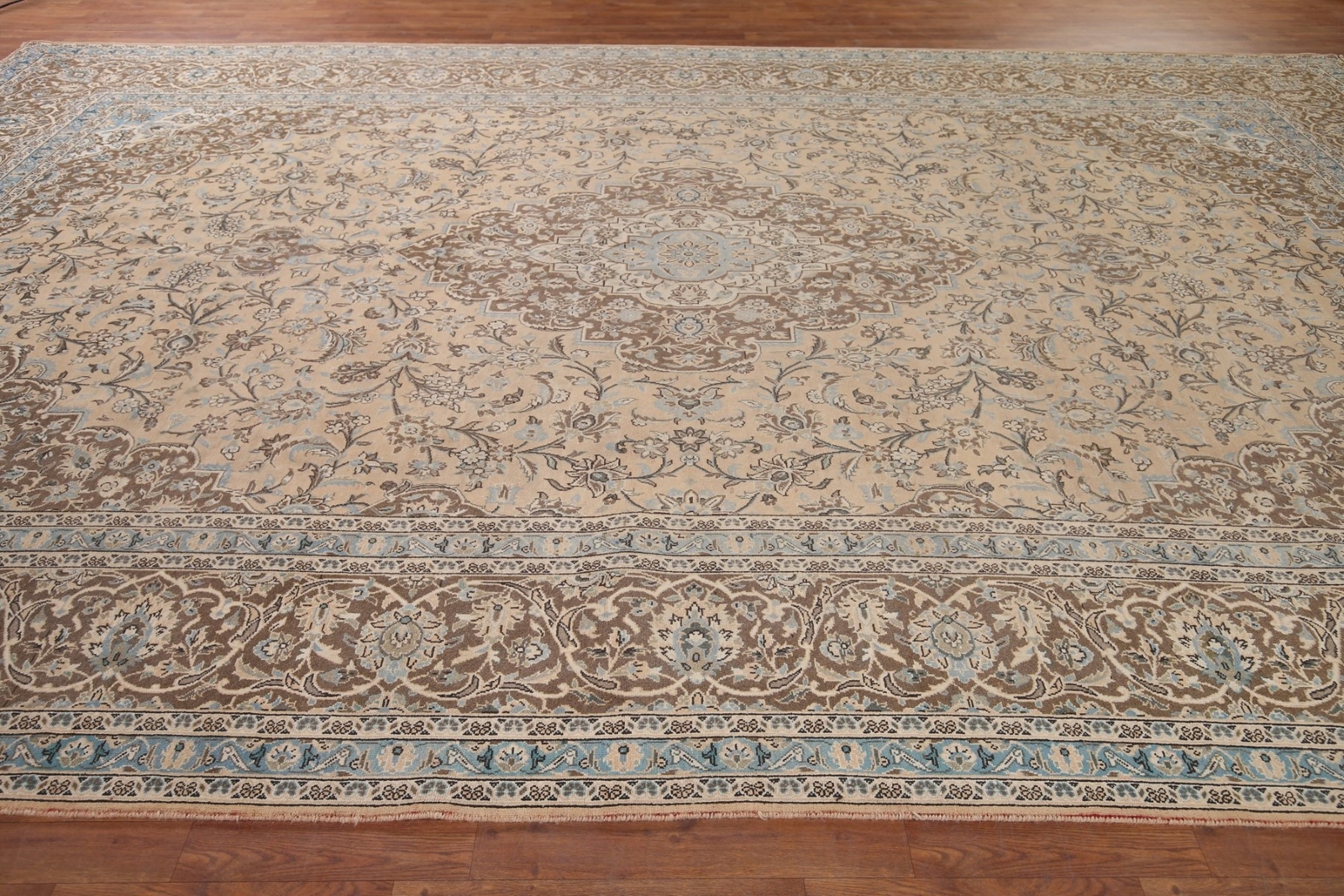 Picture 12 of 18