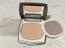 Almay Time Clear Complexion Light & Perfect Pressed Powder Beige nwob