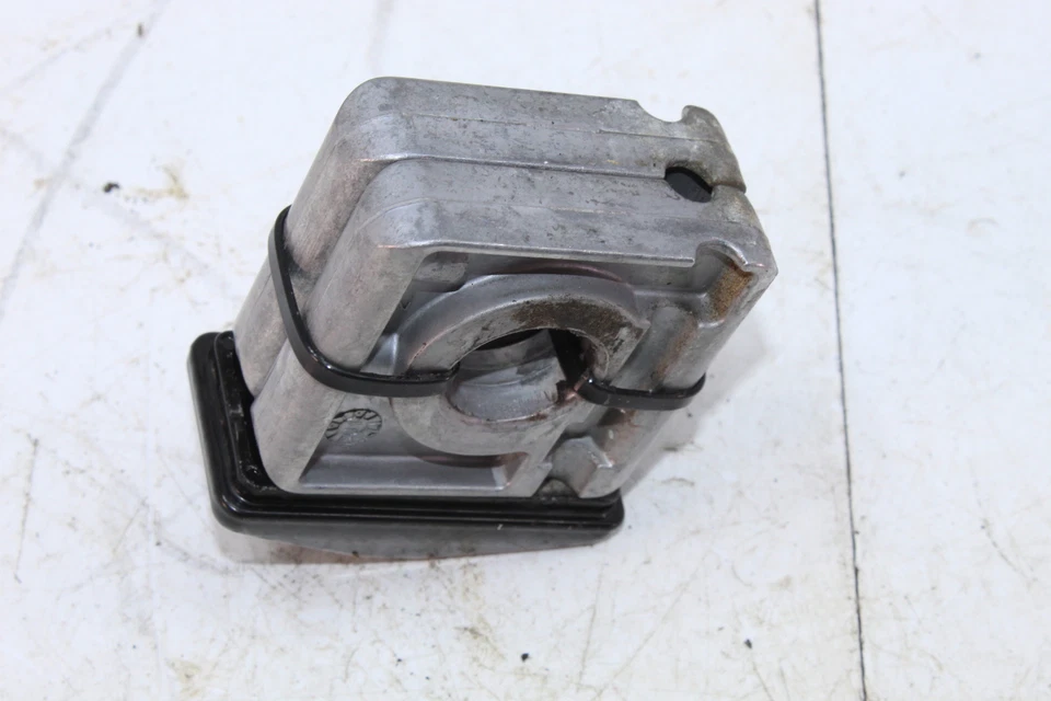 Bloque deslizante trasero Can-am Spyder RS-S SM5 2012 705500770 Foto 4 de 4