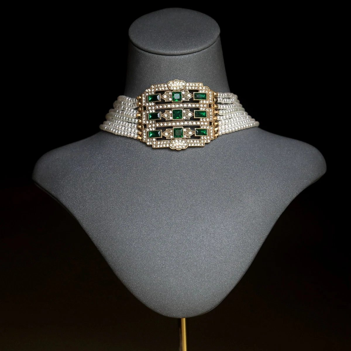 Collier Ras De Cou Doré Avec Pierre Fantaisie - Longueur ~40 Cm, Occasion