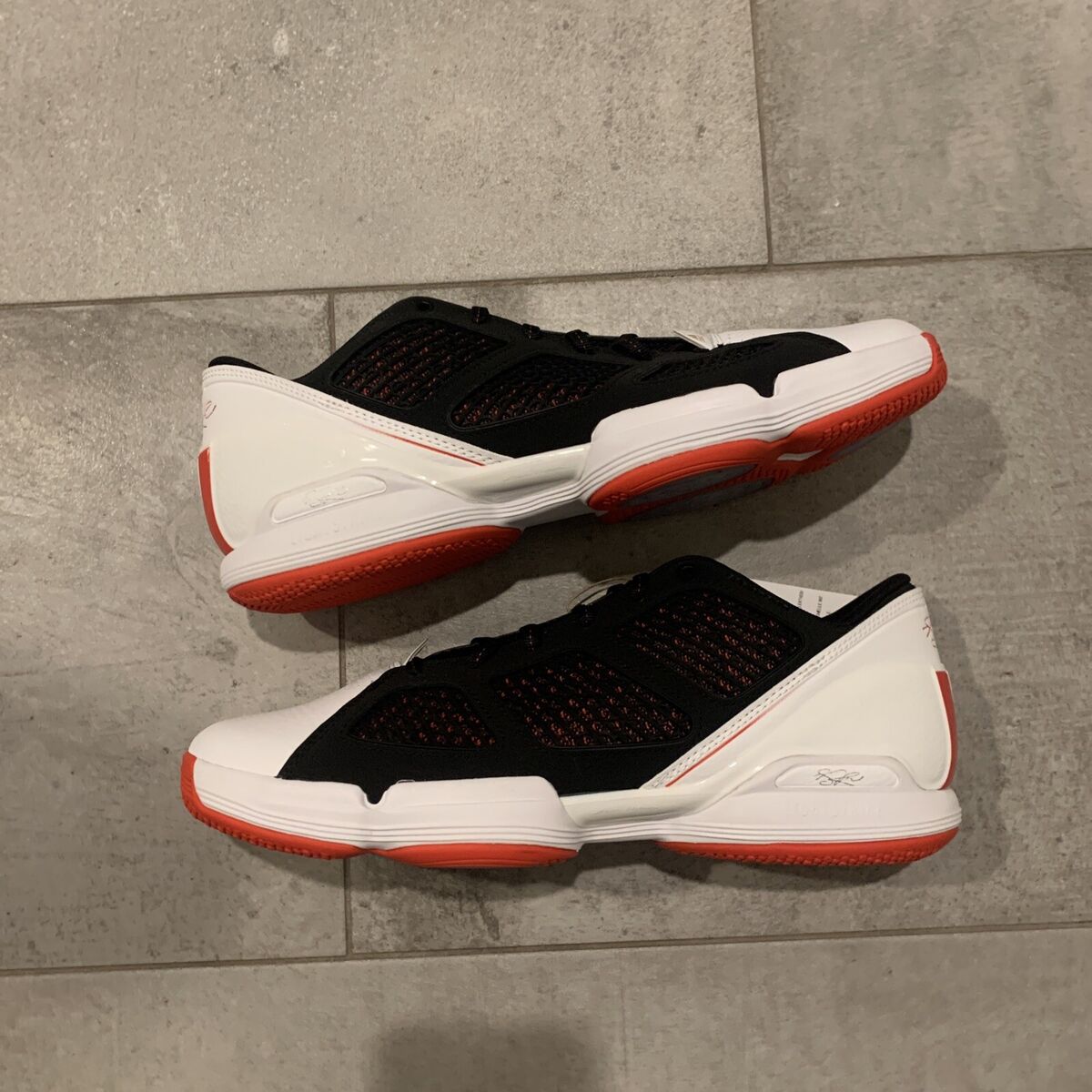 adidas Adizero Rose 1.5 Low Restomod Basketball Shoes Men's adidas Adizero Rose 1.5 Low Restomod Basketball Shoes Men's