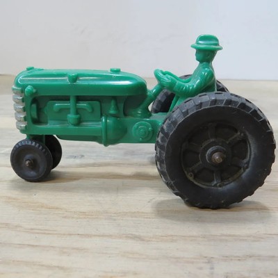 Hubley ''Green'' Tractor Made USA by Kiddie Toys  4.5'' Long  KT-002-G