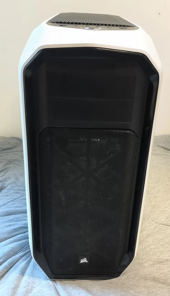 CORSAIR 780T - huge E-ATX / XL-ATX PC case - white "Graphite" full tower - Image 3 of 4