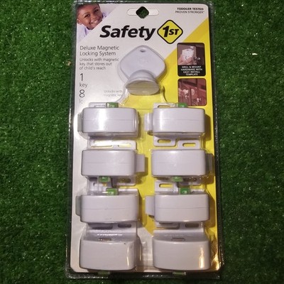 NEW Safety 1st 9 PIECE SET Deluxe Magnetic Locking System 8 LOCKS