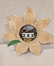 Sunflower Shaped 2x2 Mini Picture Frame – Enamel & Metal with Green Leaf Accent