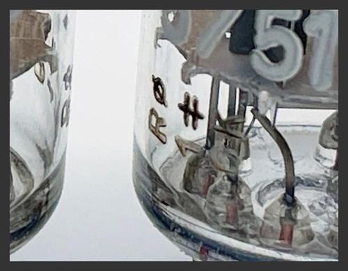2 tubes triode audio scellés NOS Siemens Halske 5751 12AX7 ECC83 vintage Hi-Fi - Photo 8/9