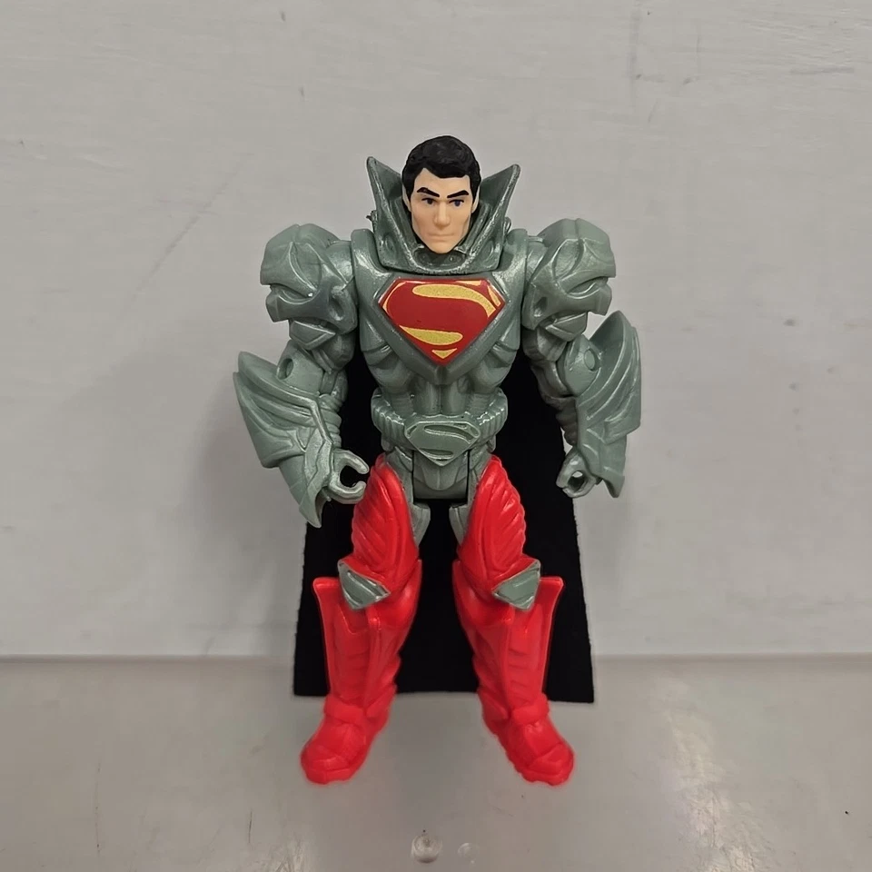 Lote de 13 figuras de acción sueltas de Superman de 4" Foto 2 de 4