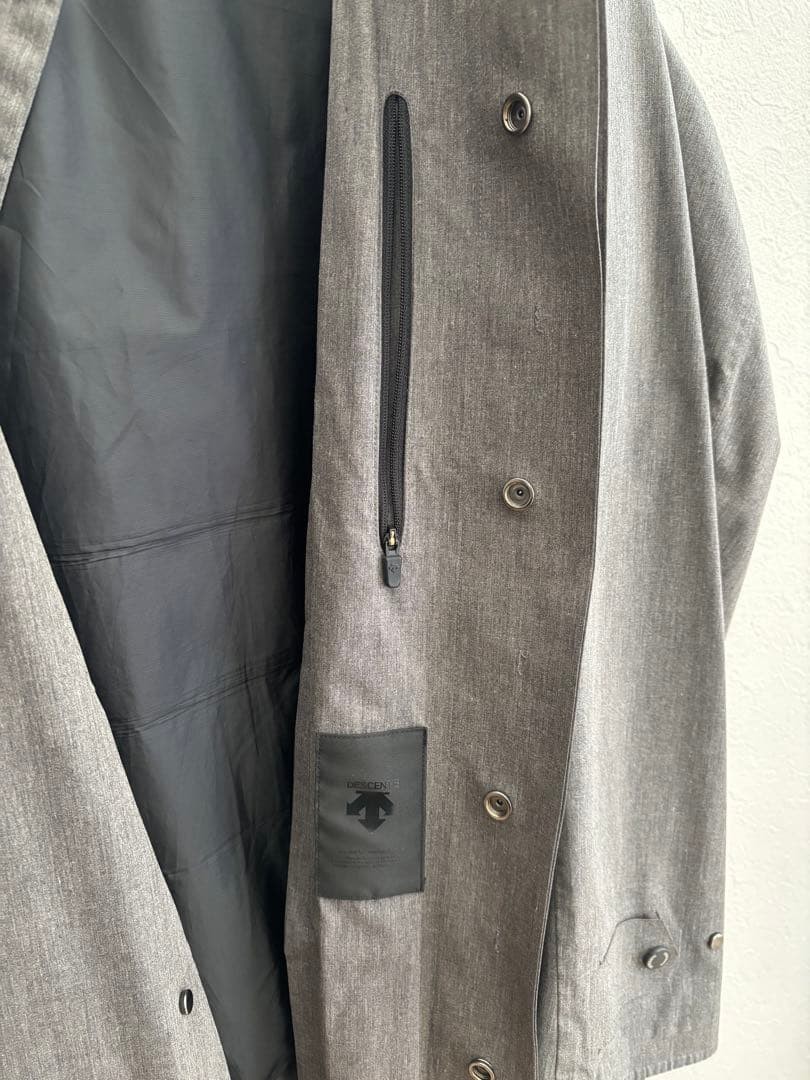 DESCENTE PAUSE Down Vest with Removable Hood, Gra… - image 7