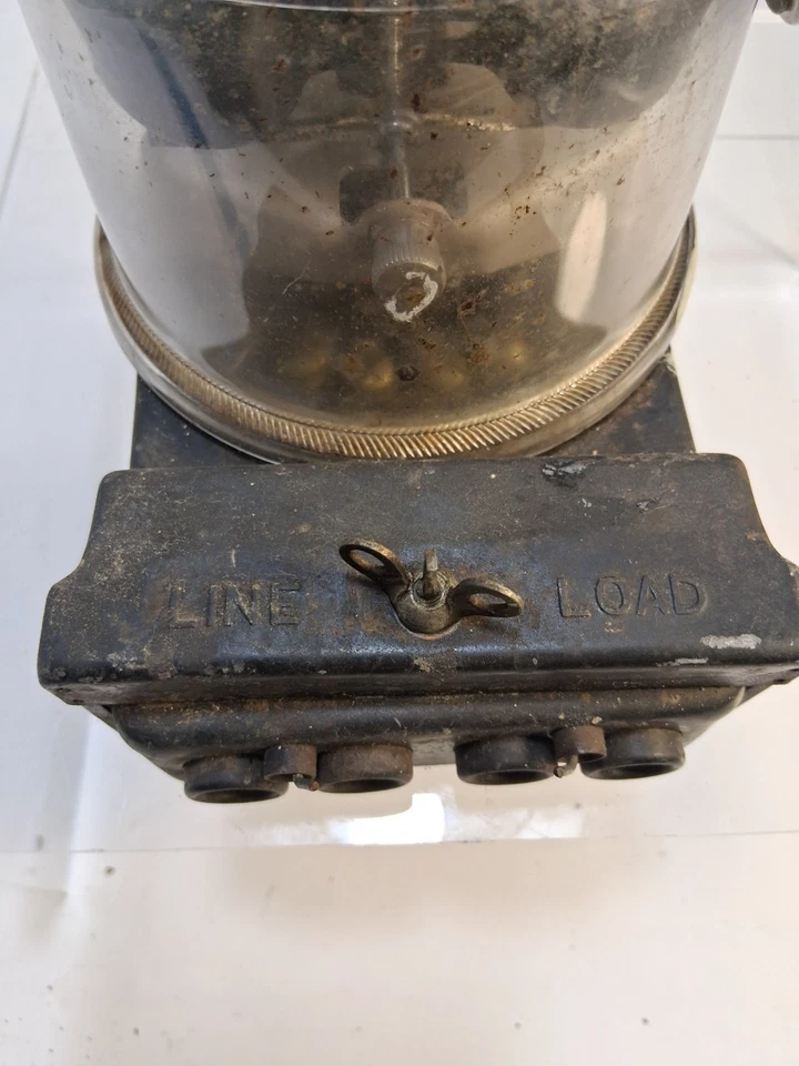 Vintage/ Antique Westinghouse Type OB Watthour Meter 25 Amp 115-230 Volts Sealed - Image 3 of 4