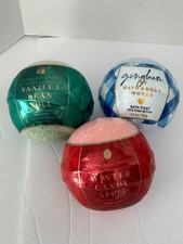 3 BATH BODY WORKS FIZZY BATH BOMBS VANILLA, GINGHAM WINTER CANDY APPLE- NEW