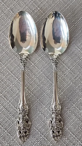 Vienna by Reed and Barton Sterling Place/ Soup Spoons  (QTY 2) 6 3/4" 96 Grams