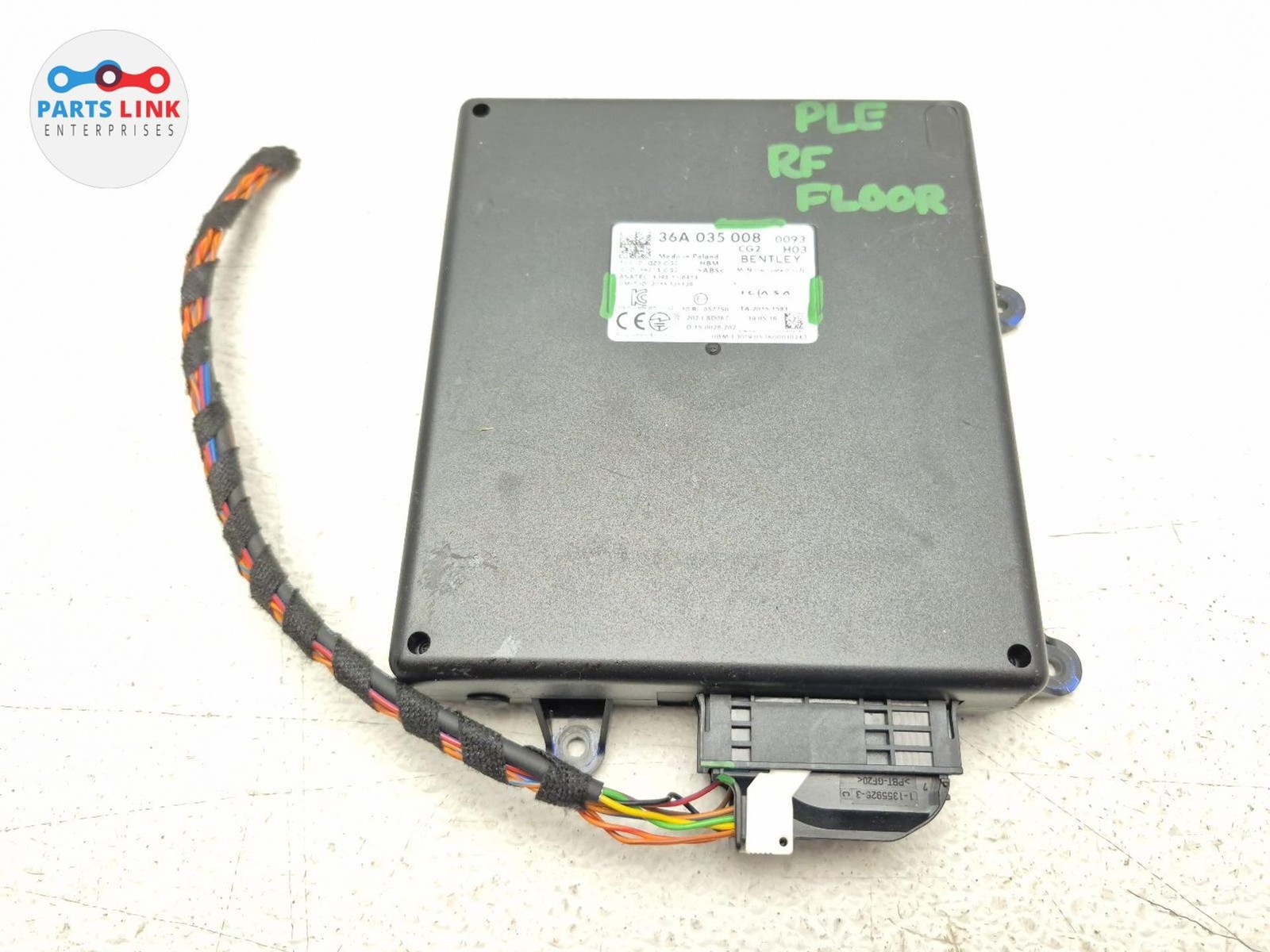 2016-20 BENTLEY BENTAYGA CARGATE REMOTE ECU CONTROL MODULE PLUG SET 36A035008