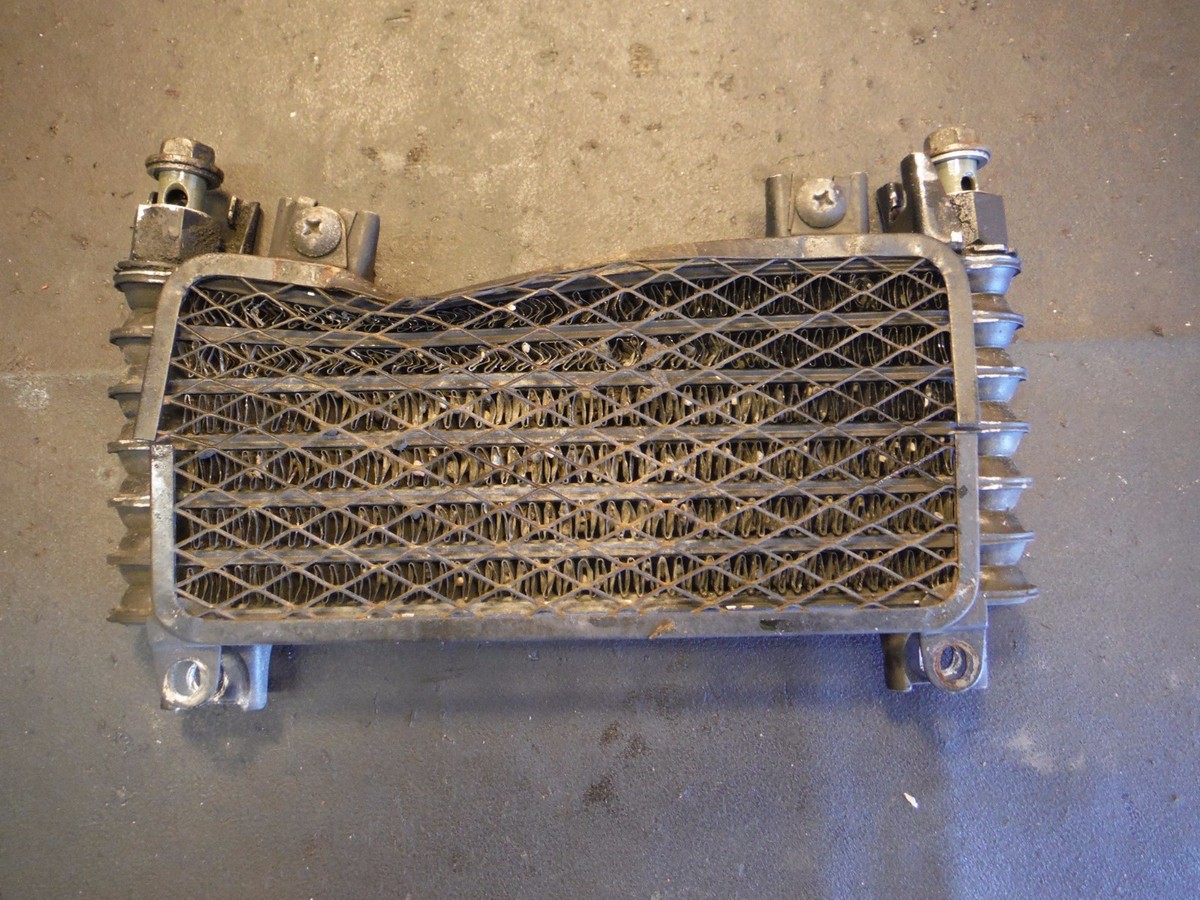 1996 95 96 97 Kawasaki Ninja ZX600F ZX6R ZX6 ZX Engine Oil Cooler