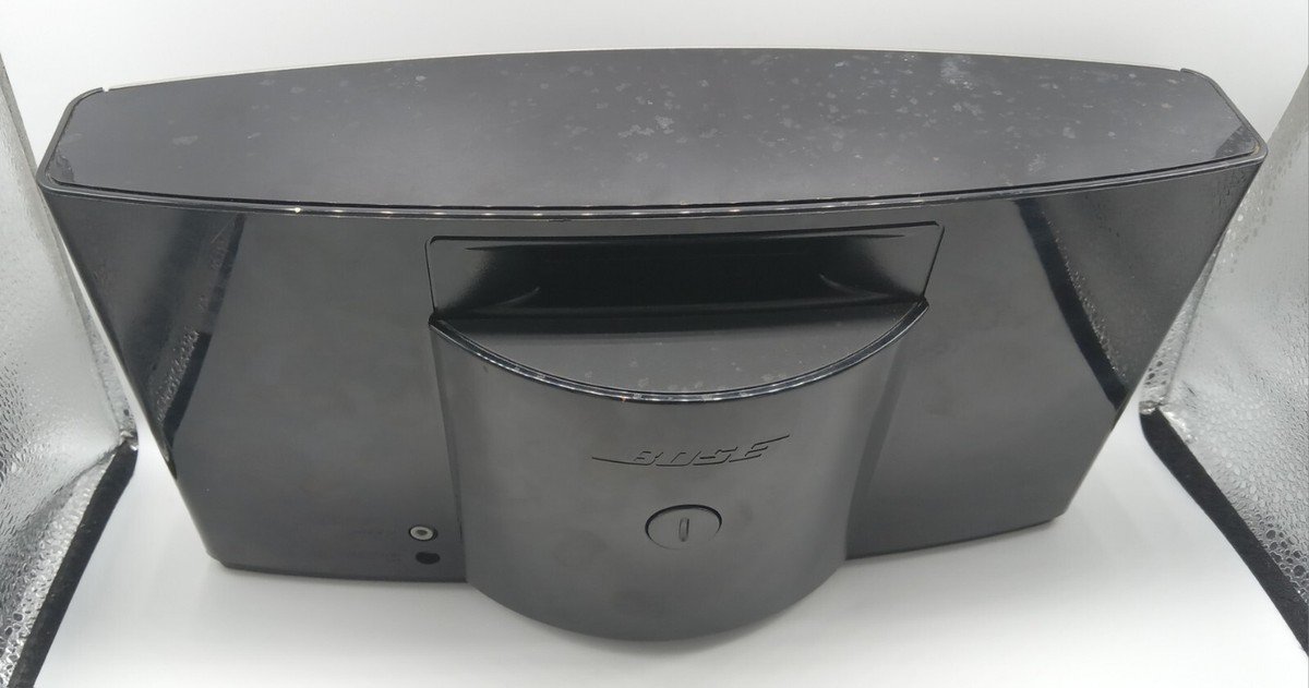 BOSE  ボーズ  SoundDock Portable  N123 Bose SoundDock Portable Digital Music System N123 - 30 Pin
