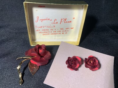 Vintage Red Rose Earrings & Matching Red Rose Pin Gold Tone Metal Matching Set