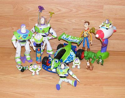 Disney Pixar Toy Story Lot - Buzz Lightyear Woody Rex RC Car