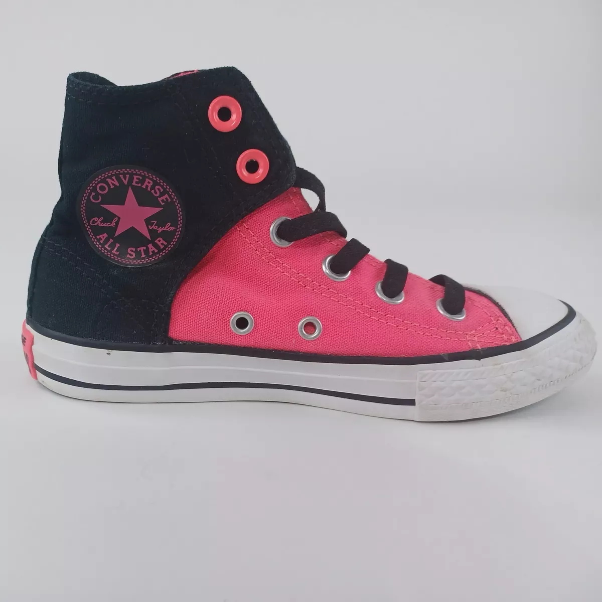 Converse Chuck Taylor s Pink Black Girls Size 13 Shoes EUC eBay