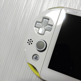SONY PlayStation PS Vita White Lime green console PCH-2000 Tested Import Japan