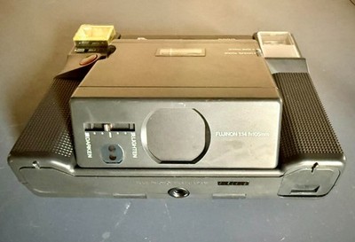 Vintage Fuji Fotorama 800S Instant Camera – Fujinon 1:14 f=105mm