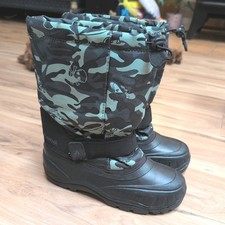 Kamik Snow Boots Boys Size 5 Waterproof Insulated Camo Skulls