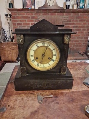 Antike deutsche Junghans Schiefer Manteluhr  