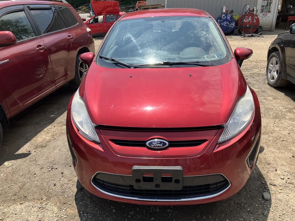 Двигатель вентилятора 13 FORD FIESTA - Изображение 2 из 4