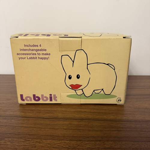 Labbit Kidrobot White Popsicle Lips Bone Accessories Vinyl Figure 5" - Picture 3 of 6