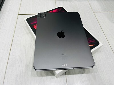 Apple iPad Pro 3rd Gen 11