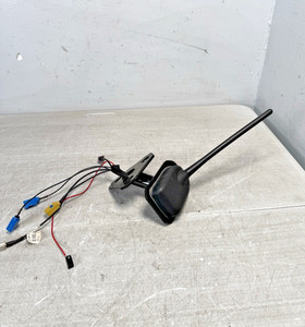 2020 PETERBILT 579 PANA PACIFIC ANTENNA T28-6000-100 OEM *2097*