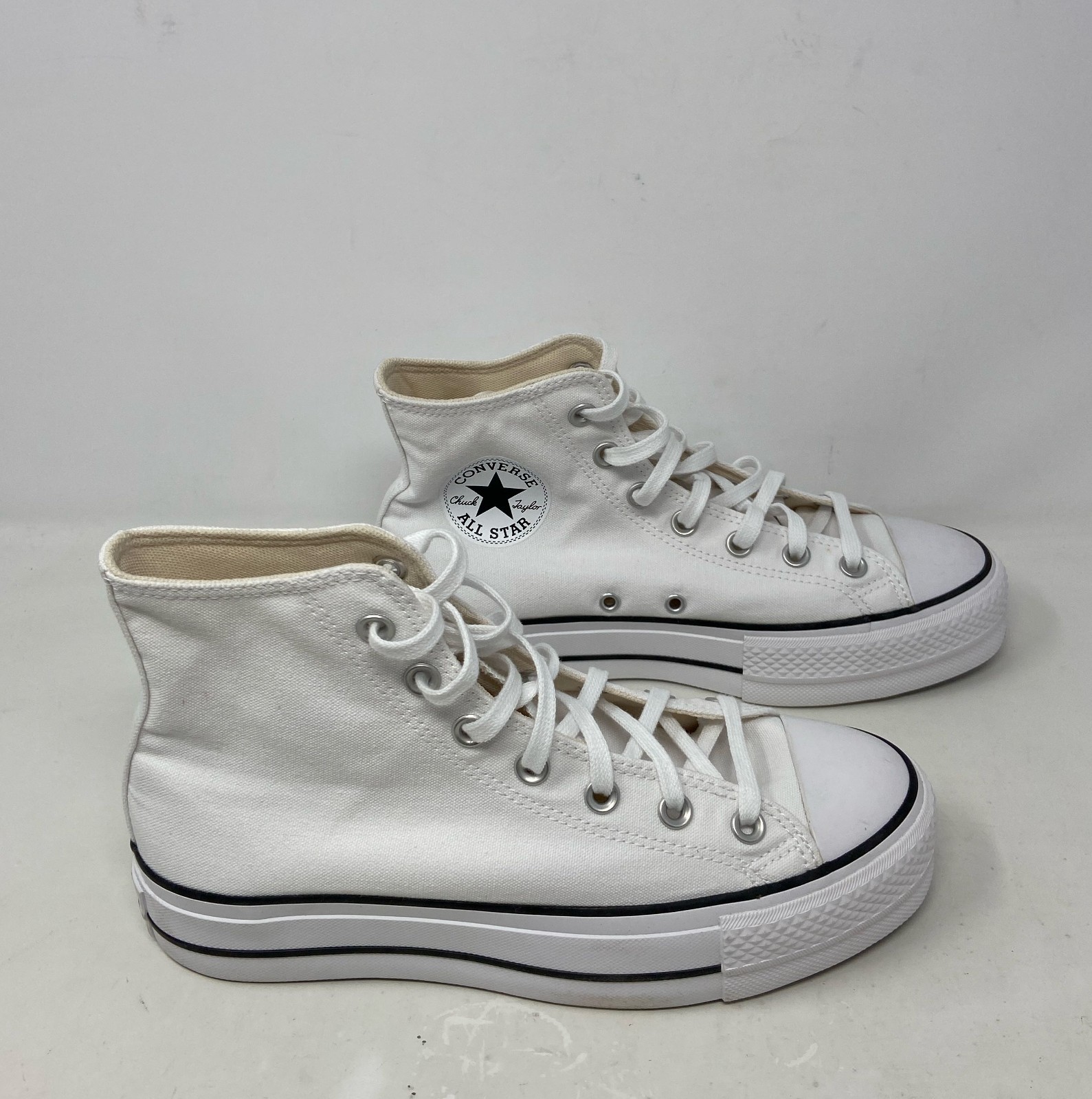 Converse Chuck Taylor All Star Lift Platform High Top Women’s 8 White