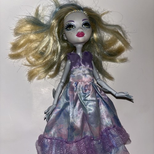 Muñeca Monster High LAGOONA AZUL Hecha en China 2008 Sin Aletas para Piernas - Imagen 2 de 5