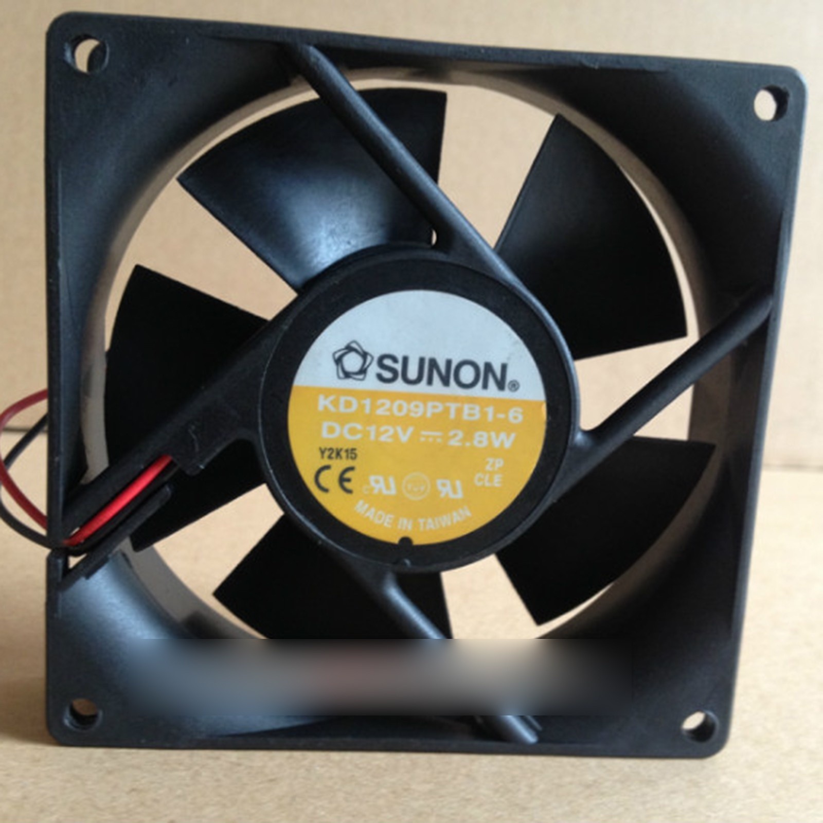 1PCS New   KD1209PTB1-6 DC12V 2.8W 2-Wire   Cooling Fan *lg