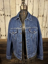 Vintage 1980’s  70506 Levi’s Denim Trucker Jacket Size 42 Made In USA