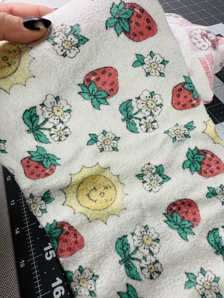 Manta de recepción de franela de sol fresa Shortcake flor fresas Foto 3 de 3