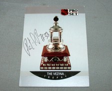 NHL  1990-91 Pro Set  Patrick Roy Vezina Trophy  Signed Hockey  Card # 391
