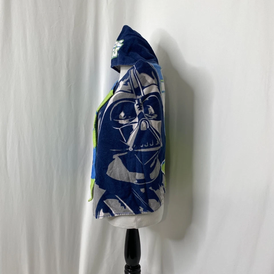 Toalla de baño con capucha para niños Star Wars multicolor para niños pequeños con sujetadores de mano Foto 3 de 4